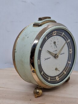 Predám funkčný budík JUNGHANS Trivox s predzvánaním 24 € - 2