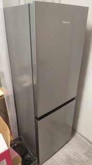 Chladnička s mrazničkou HISENSE - 4 ročná - 2