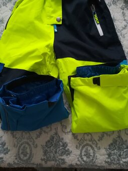 Predám nový skafander. - 2