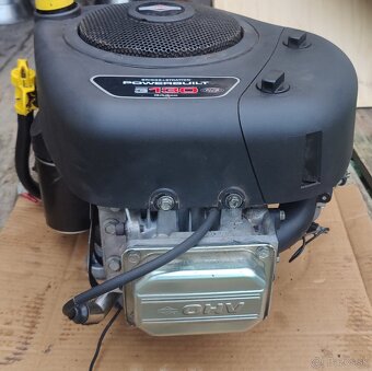 Predám motor Briggs Stratton PowerBuilt 3130 - 2