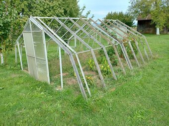 Kovová konštrukcia na fóliovník - 2