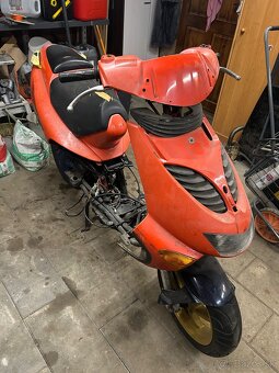 Aprilia SR 50 Di-tech - 2