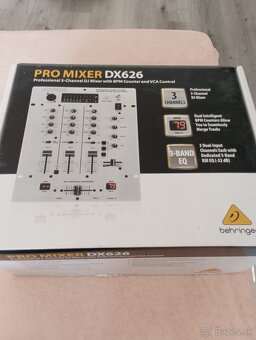 Behringer pro dx 626 - 2