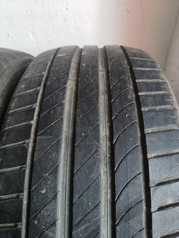 225/45 R17 letne pneumatiky - 2