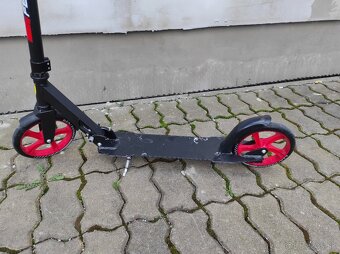 Kolobežka Ferrari - 2