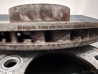 VW Touareg předně Brzdy Brembo - 2