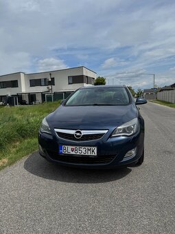 2011 Opel Astra J 1.7 CDTI - 2