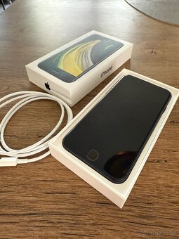 Iphone SE 64GB (2020) - 2