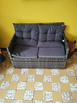 Ratanovà sedačka - 2