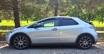 Honda Civic 1.8 iVTEC 103kW, LPG - 2