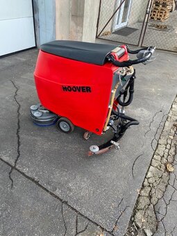 Podlahovy umývaci stroj bateriový - 2