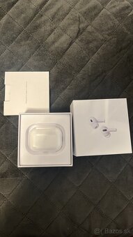 AirPod druha generácia nepouzita - 2