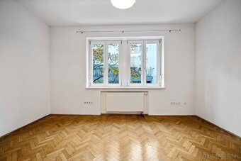NA PREDAJ - Jedinečný staromestský byt - 2