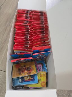 Mam na predaj magnetky Paw Patrol 80ks - 2