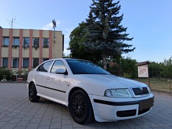 Škoda Octavia - 2