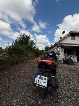 Yamaha x-Max 125 - 2