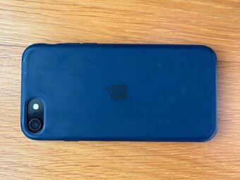 iPhone SE 2020 - 2