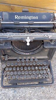 písací stroj Remington, zbrojovka Brno - 2