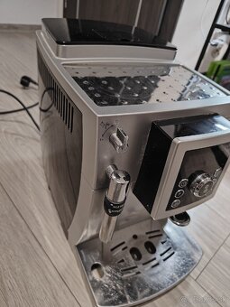 Delonghi ECAM 23.420 - 2