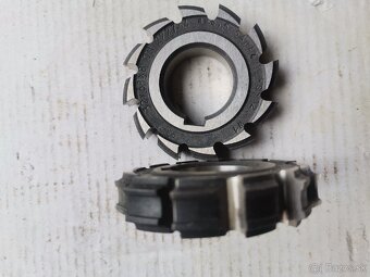 KOTÚČOVÉ FRÉZY - 2