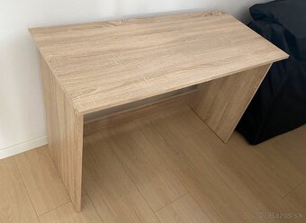 NOVÉ PÍSACIE STOLY 2KS - LEN SYMBOLICKÁ CENA ZA OBE - 2