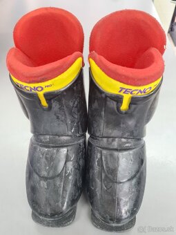 Detské lyžiarky zn. Tecno, v. 27-29 - 2