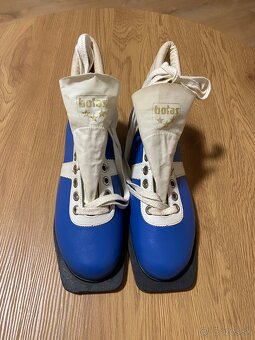 Retro obuv na bežky Botas - 2