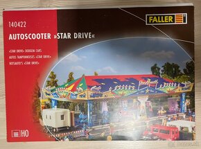 Modely lunaparkových atrakcií. - 2