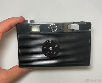 Vilia-Auto Triplet 69-3 - 2