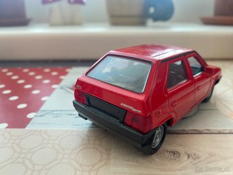 Autíčka Škoda - 2