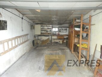 RK EXPRES - REZERVOVANÁ garáž v Handlovej, ul Mier. námestie - 2