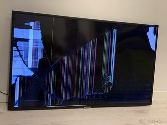2x SAMSUNG 40" HDTV - 2