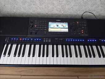 Yamaha SX700 - 2