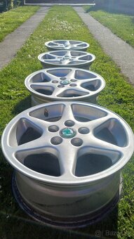 Disky r15 - 2