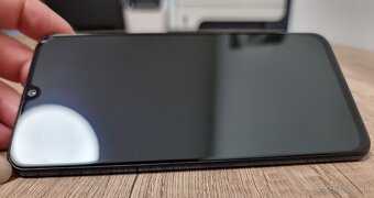 Samung Galaxy A40 - 2