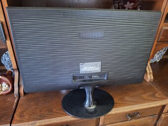 Samsung - 2