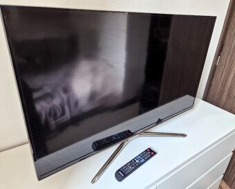 LED SMART TV Samsung UE40H6200 - 2