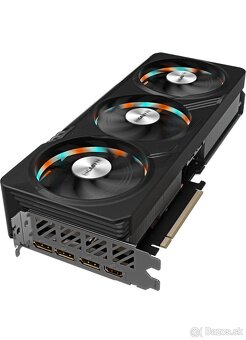 Predám použitú GIGABYTE GeForce RTX 4070 GAMING OC 12G - 2