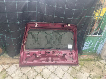 Predám piate (kufrové) dvere na Fiat Marea Weekend - 2