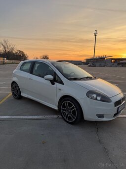 Fiat Grande Punto - 2