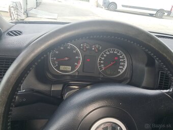 Predám volkswagen golf 4 - 2