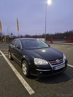 Predám Volkswagen Jetta 1.6 MPI  2007 - 2