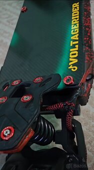 Dekoracne tuning podlozky + sroby (inbus)   Kukirin Kugoo - 2