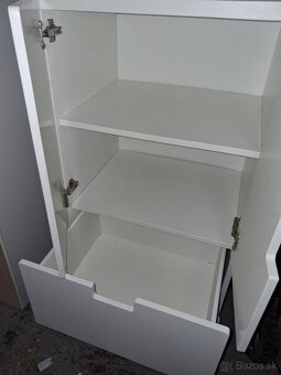 Skrinka so suflikmi - 2