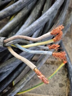 Elektrický kábel - predlžovák - 2