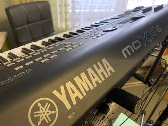 YAMAHA MOX F6 - 2