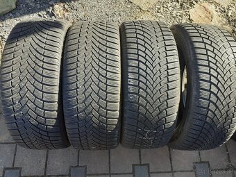 zimne 235/45 r19 - 2