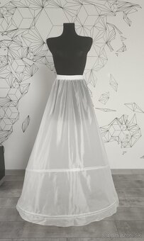 Nová spodnica pod šaty s vlečkou - 2