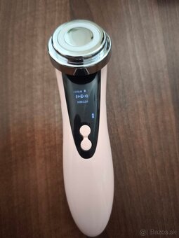 Kozmetický prístroj na tvár - 2