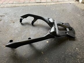 Zadný nosič na kufor Yamaha Tmax - 2